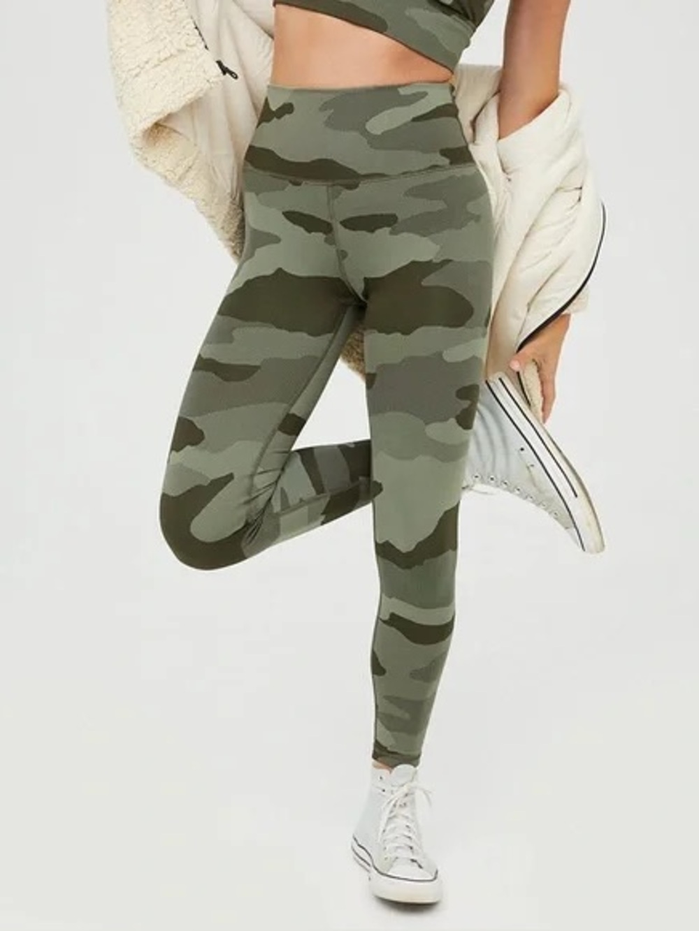 Aerie offline size XS High-Waist Camo Leggings - Olive Green